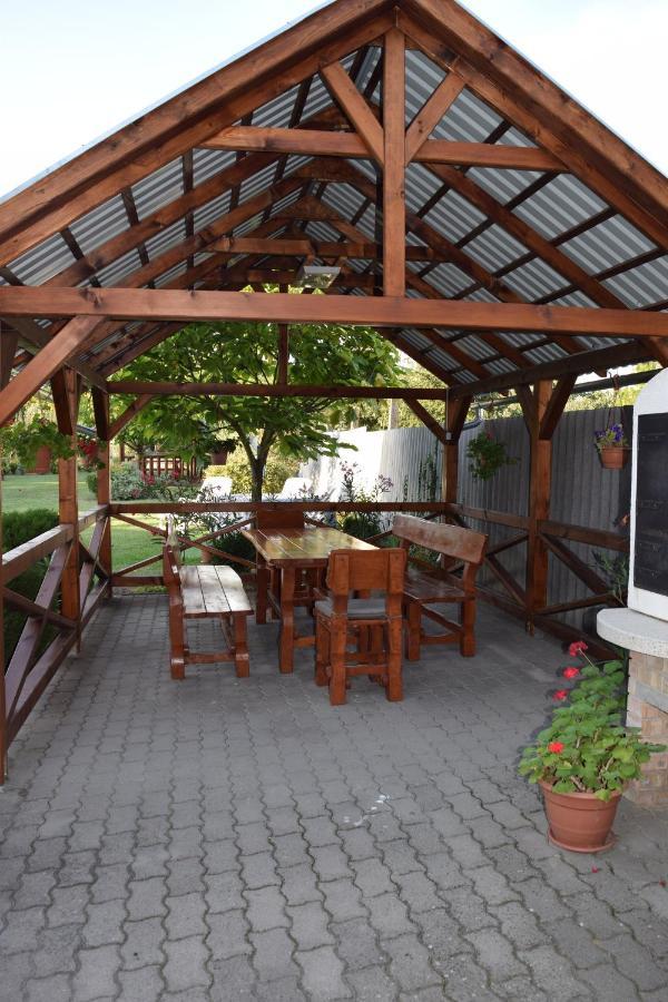 Prokop Vendeghaz Hotel Tolcsva Exterior photo